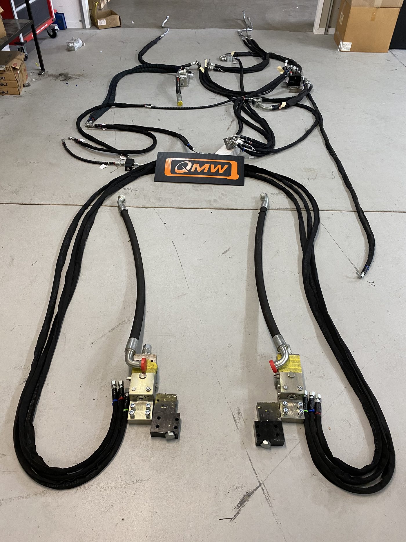 Hydraulic circuit detail