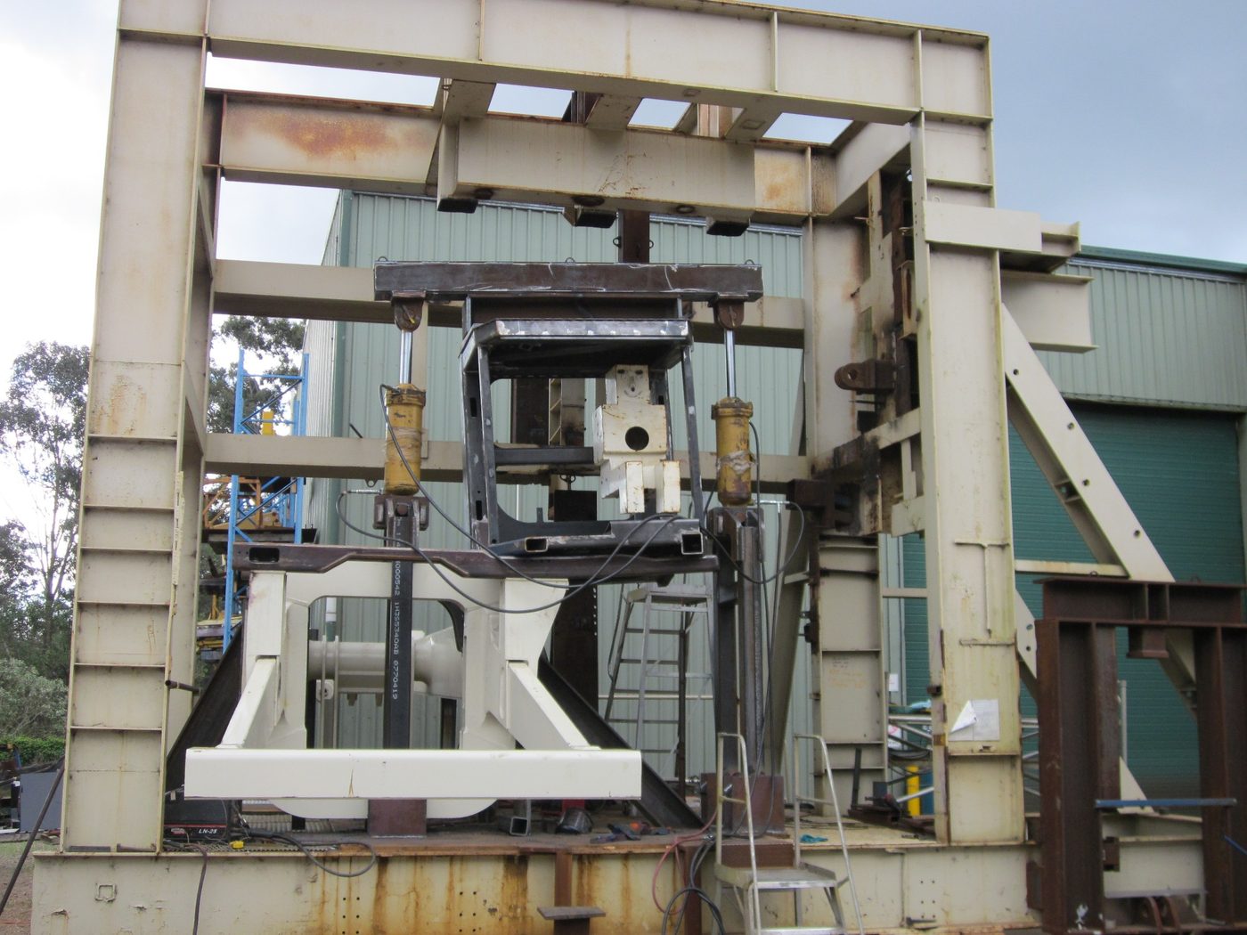 TR100 ROPS cabin under test