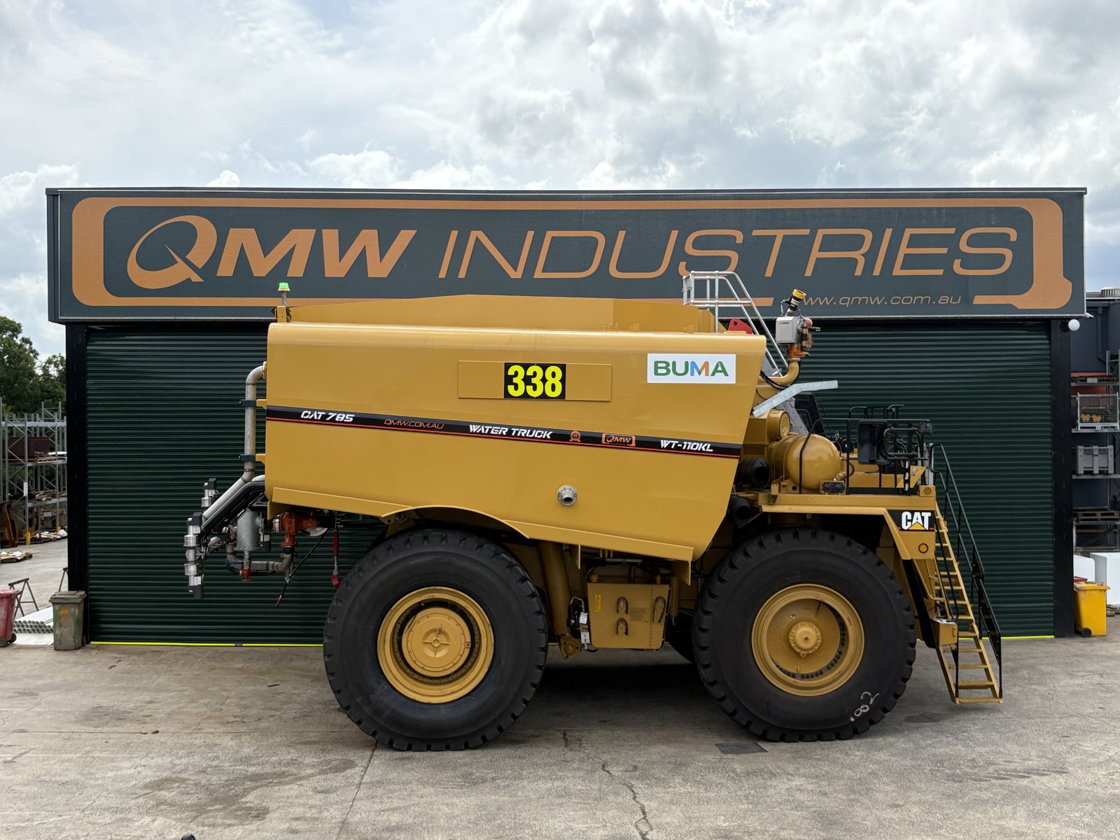 QMW water tanker rear access and fill system